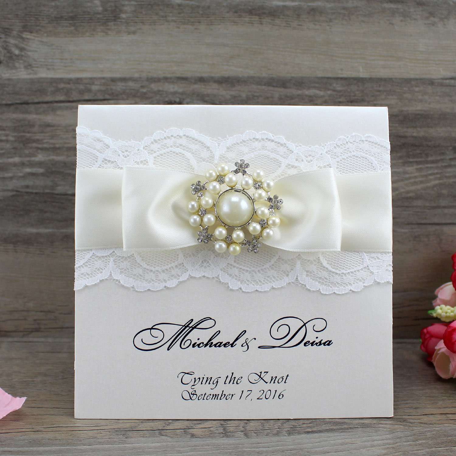 Lace Greeting Card Customized Half Fold Invitation with Buckle Decoration Wedding Invites Reception Card 